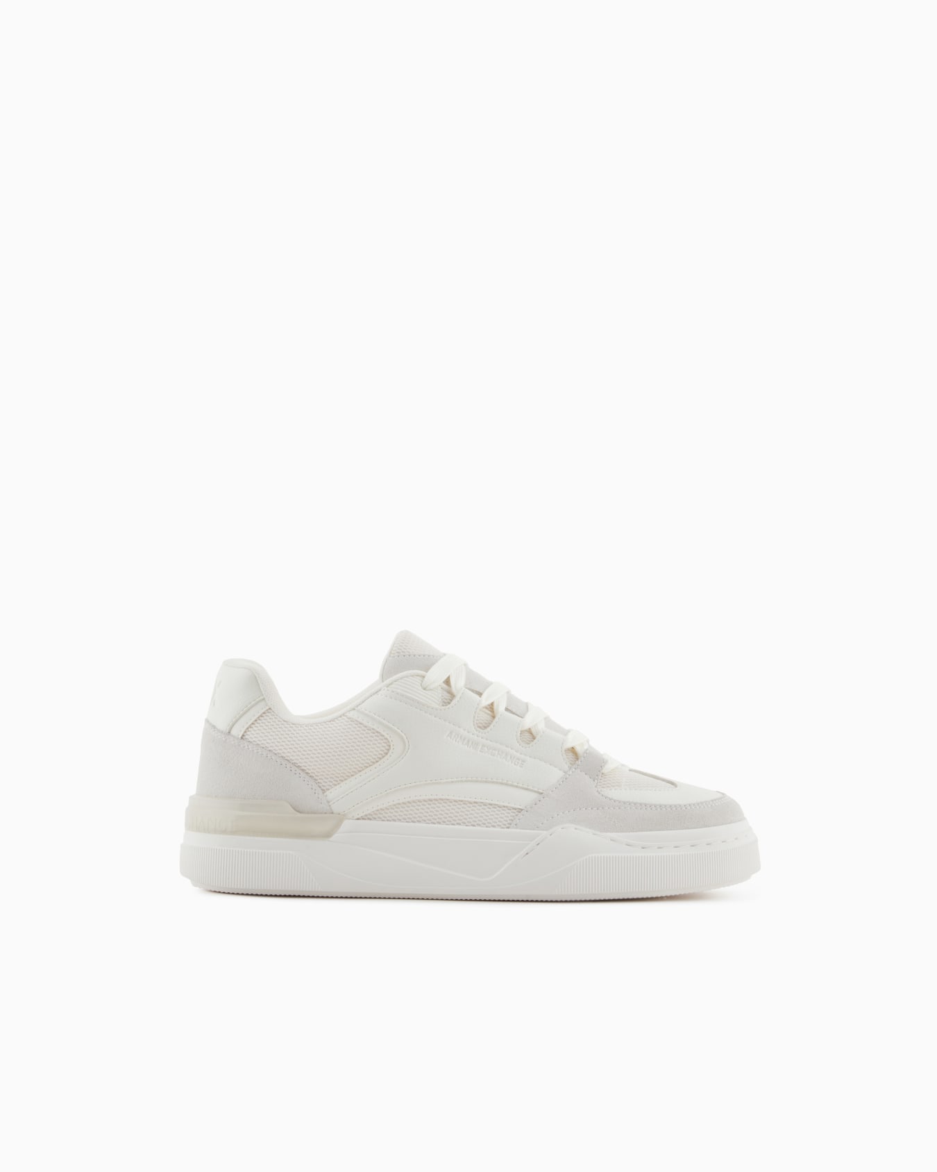 Oversized sneakers with contrasting inserts Slide 0