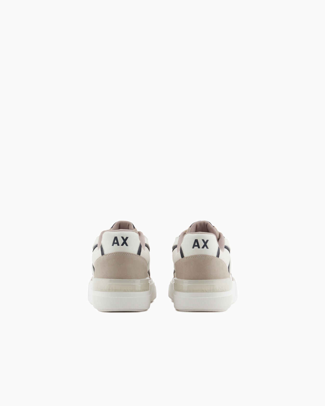 Oversized sneakers with contrasting inserts Slide 3