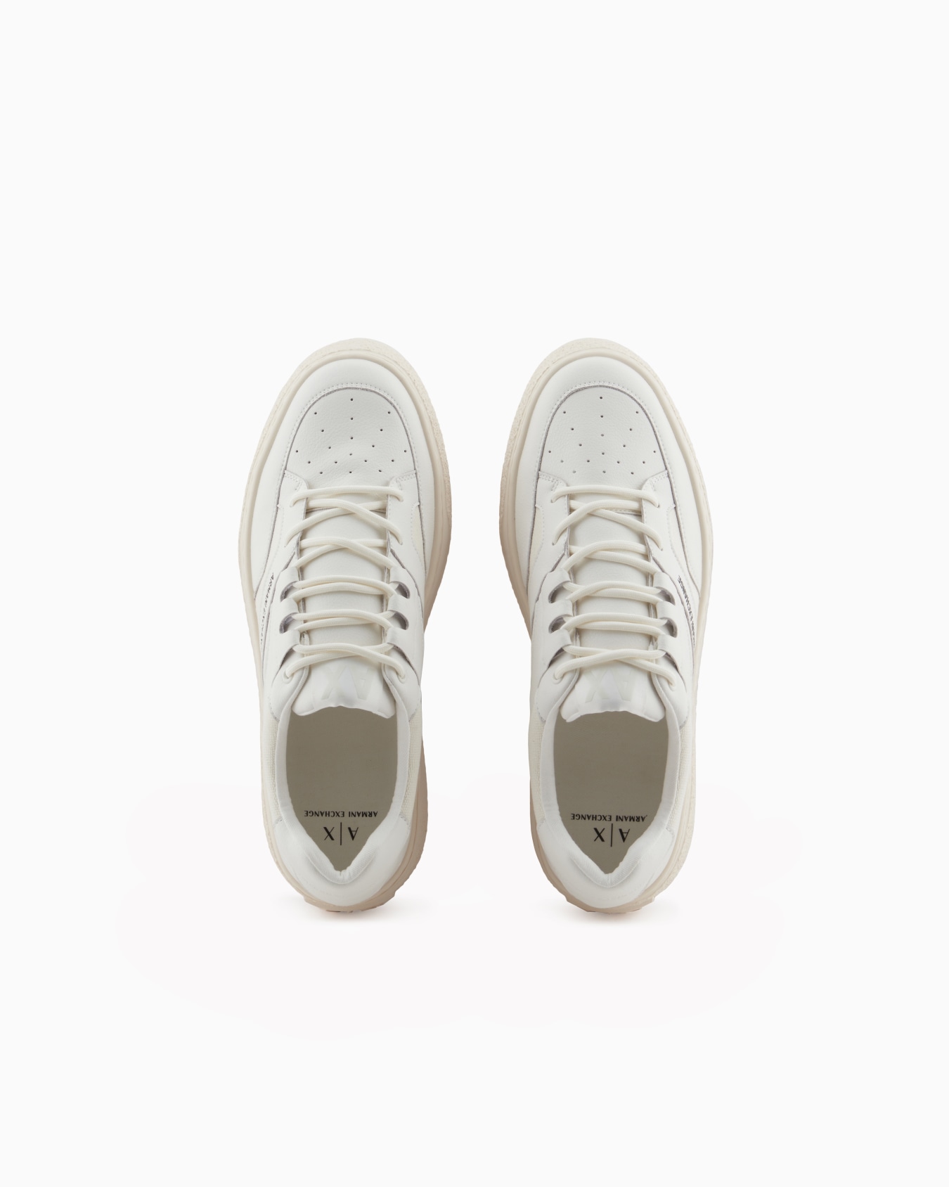 Oversized leather sneakers Slide 2