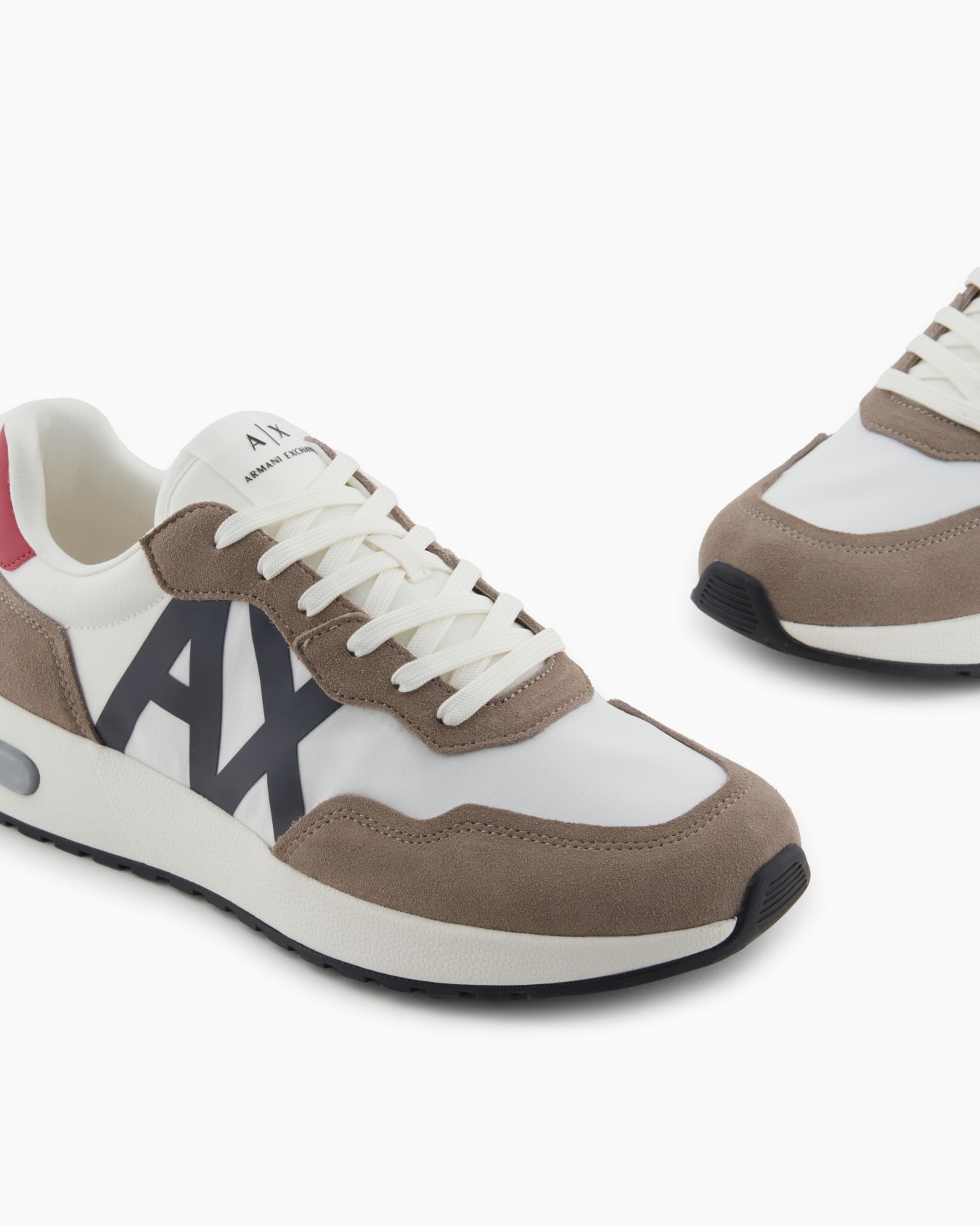Sneakers with maxi logo Slide 4