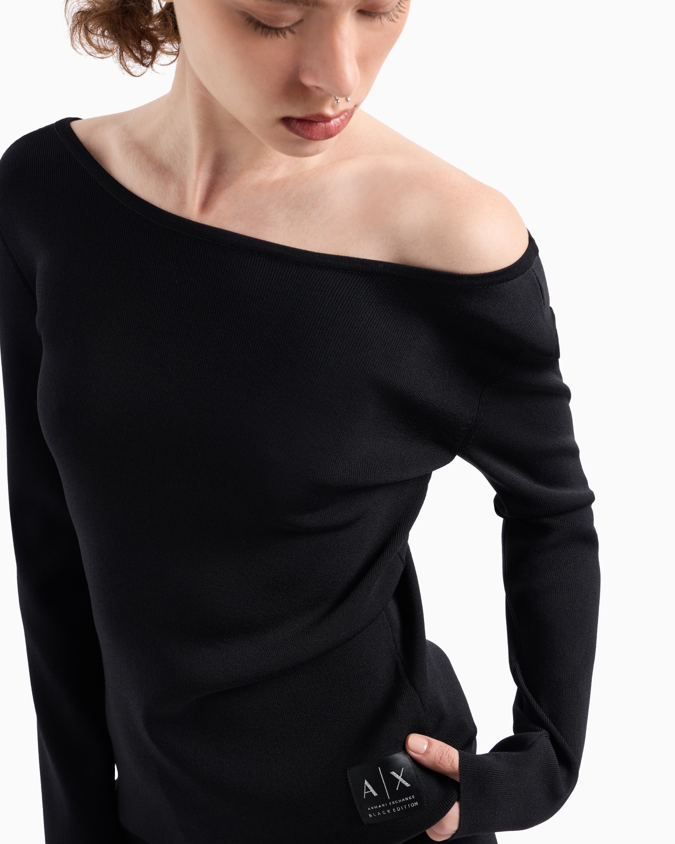  Basic long sleeve t-shirt Slide 4
