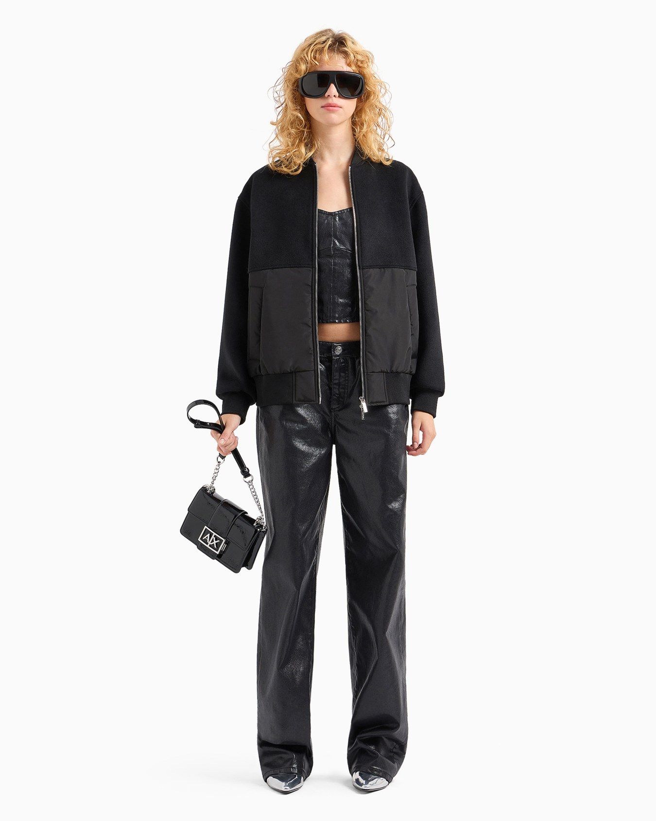 Relaxed fit jeans in ultra shiny cotton denim Slide 3
