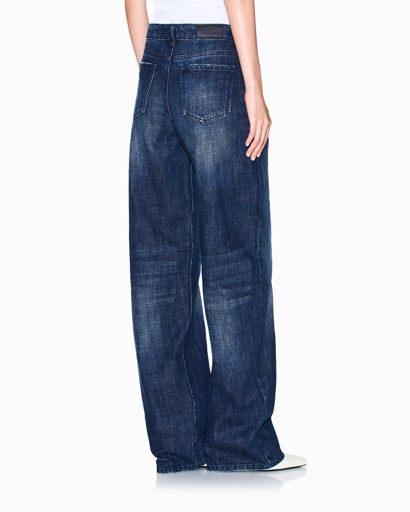 Jeans low rise relaxed fit sfumati Slide 2