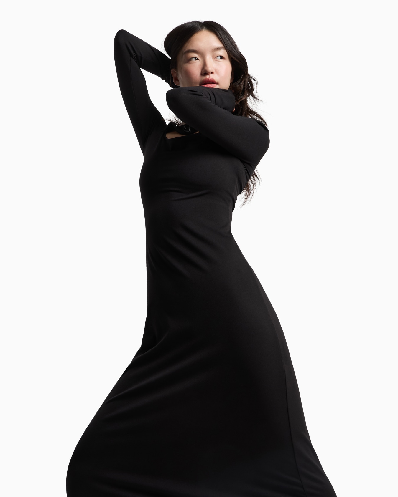 Long dress with cut out Slide 5