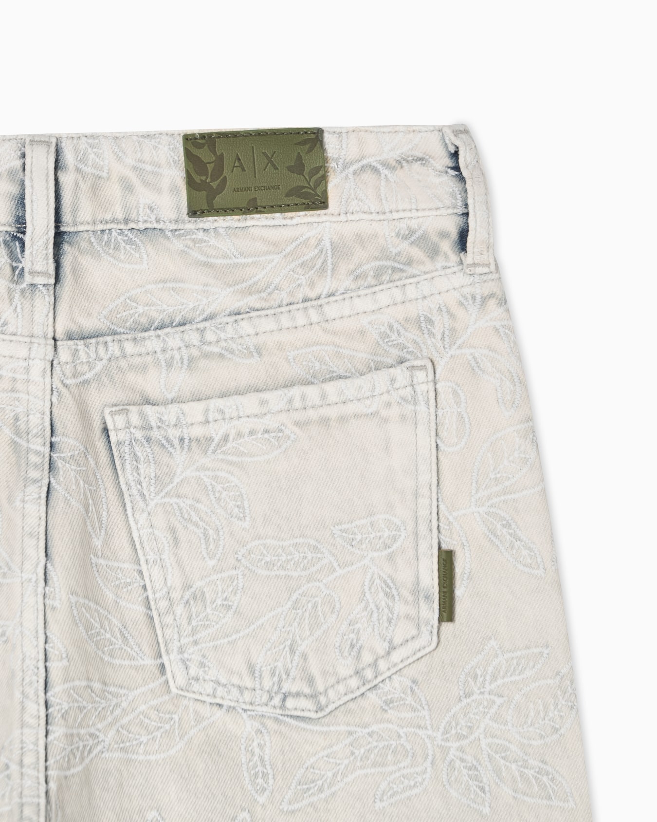 Jeans Relaxed Denim Bleached Vintage Wash Slide 3