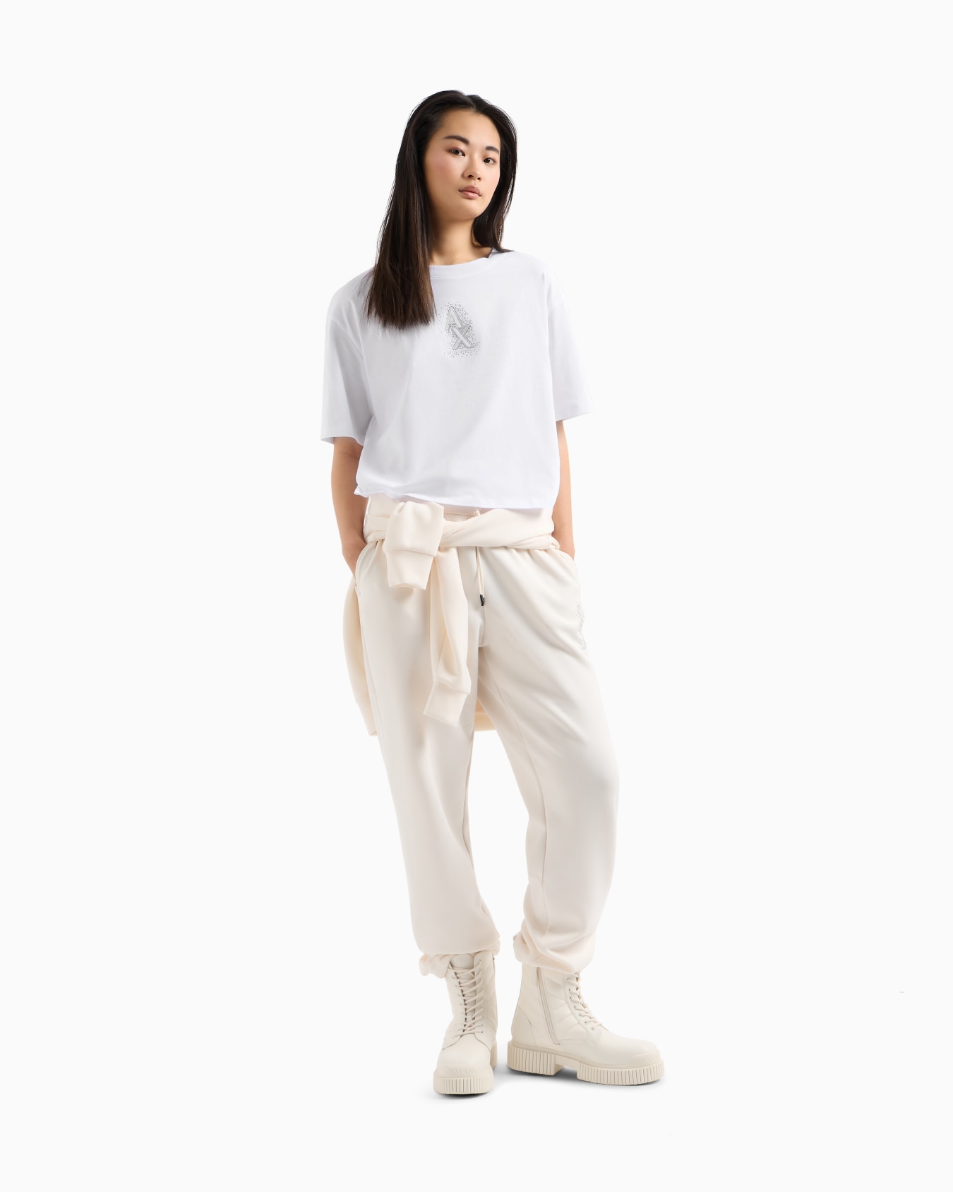 Cropped T-shirt with rhinestone logo Slide 1