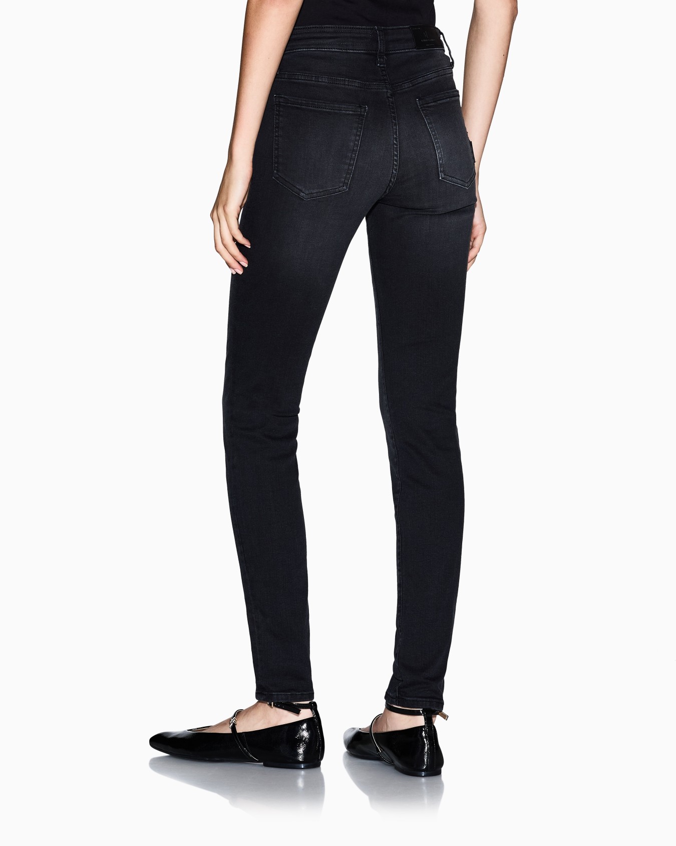 Super skinny used effect jeans Slide 2