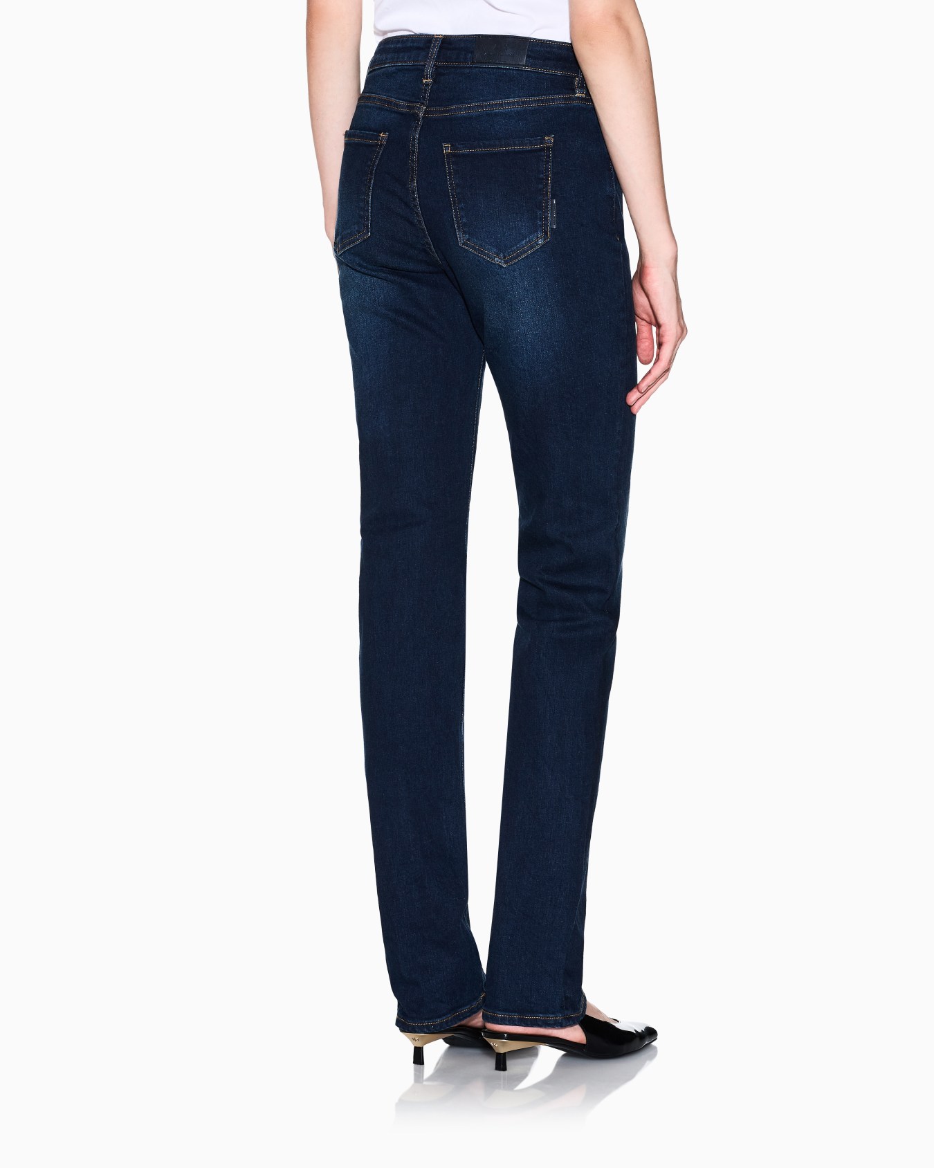Used effect cigarette fit jeans Slide 2