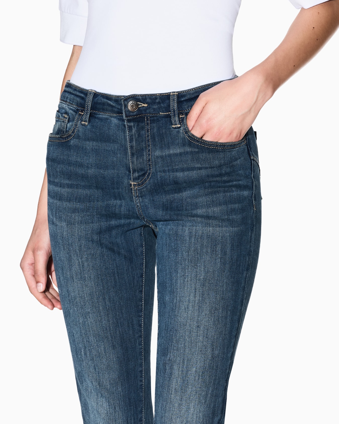 Ultra stretch super skinny jeans Slide 4