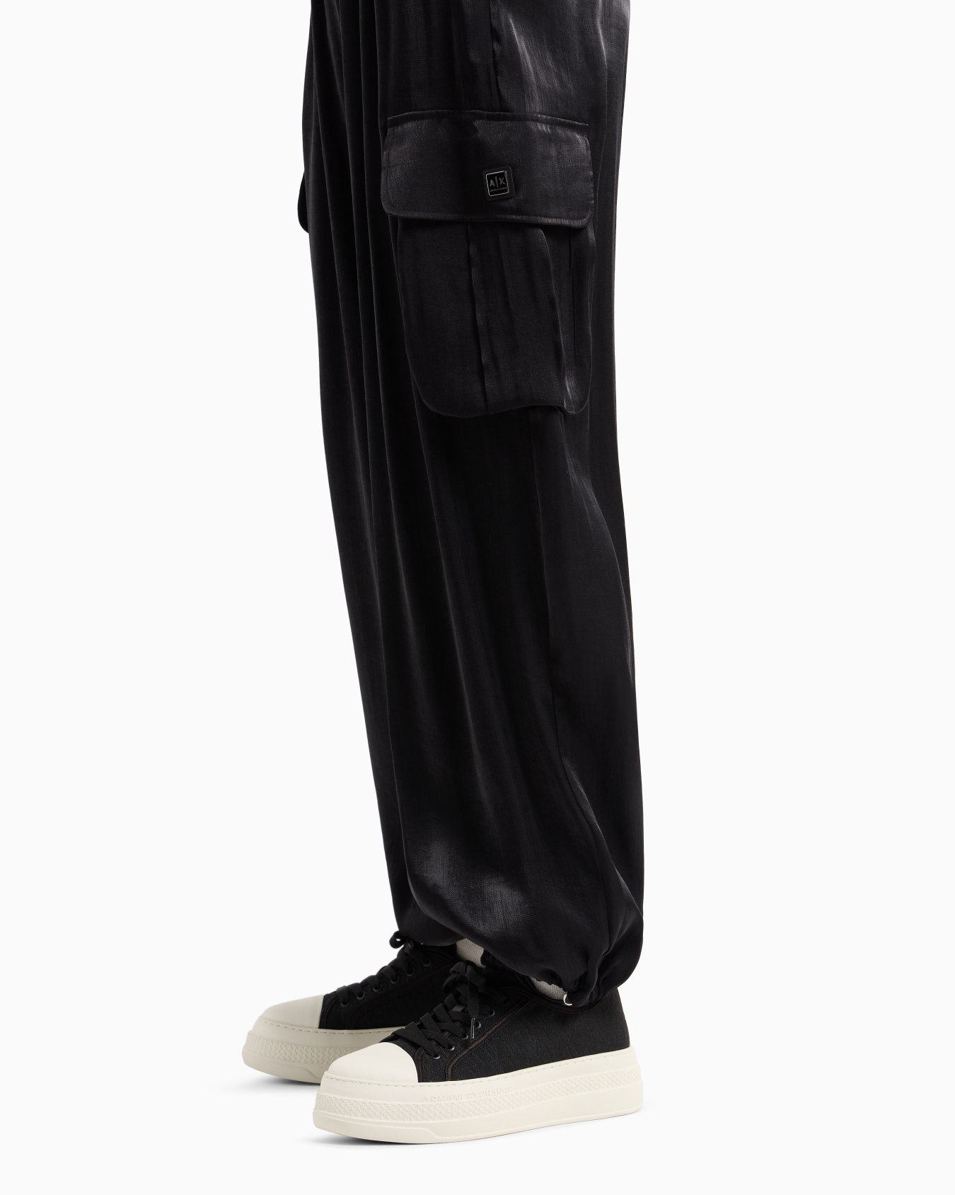 Cargo pants in glitter satin fabric Slide 4