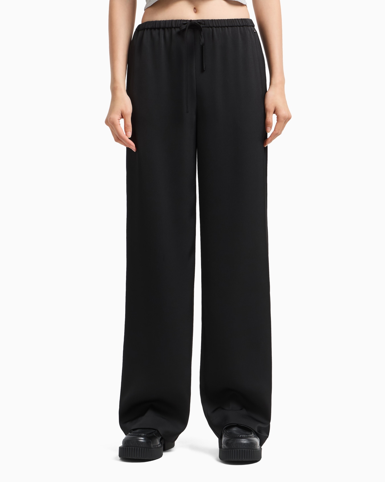 Pantalon palazzo en tissu satiné mat Diapositive 3