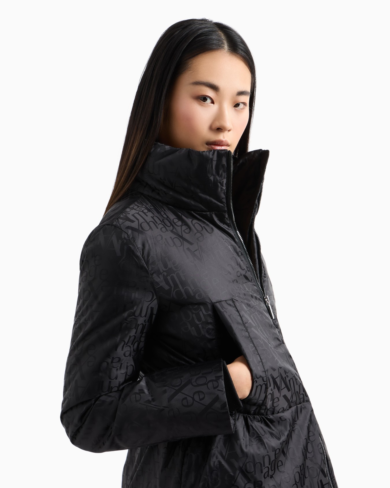 Nylon jacquard jacket with logo Slide 4