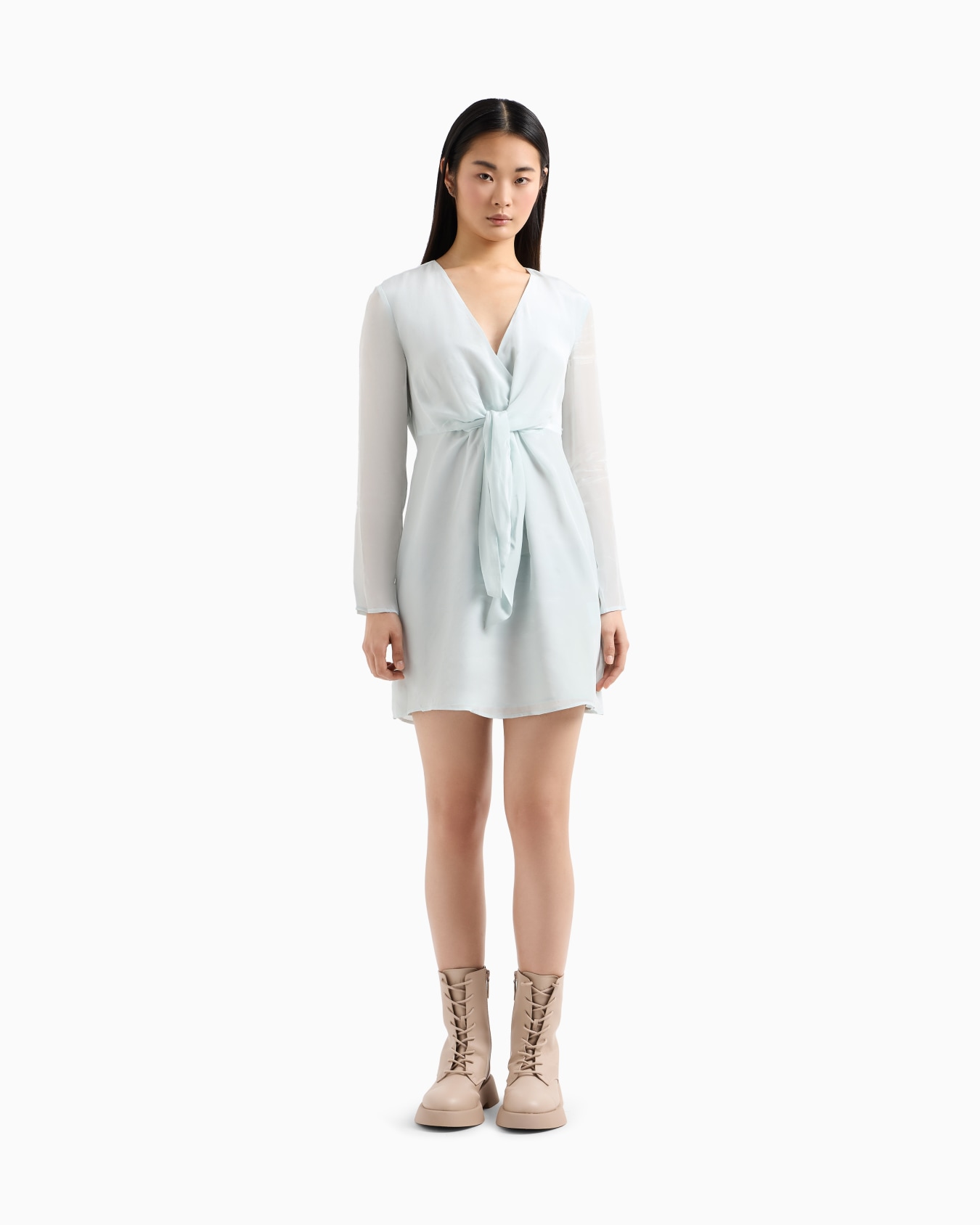 Short viscose dress with bow Slide 3