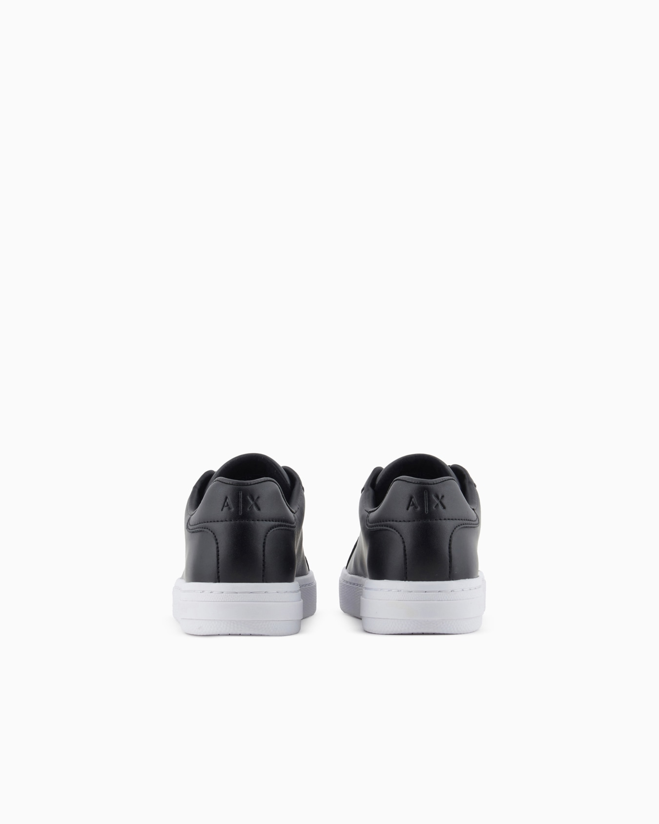 Sneakers con texture liscia Slide 3