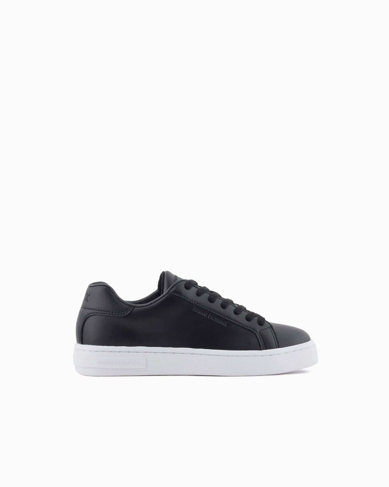 Sneakers with laces and logo Slide 0