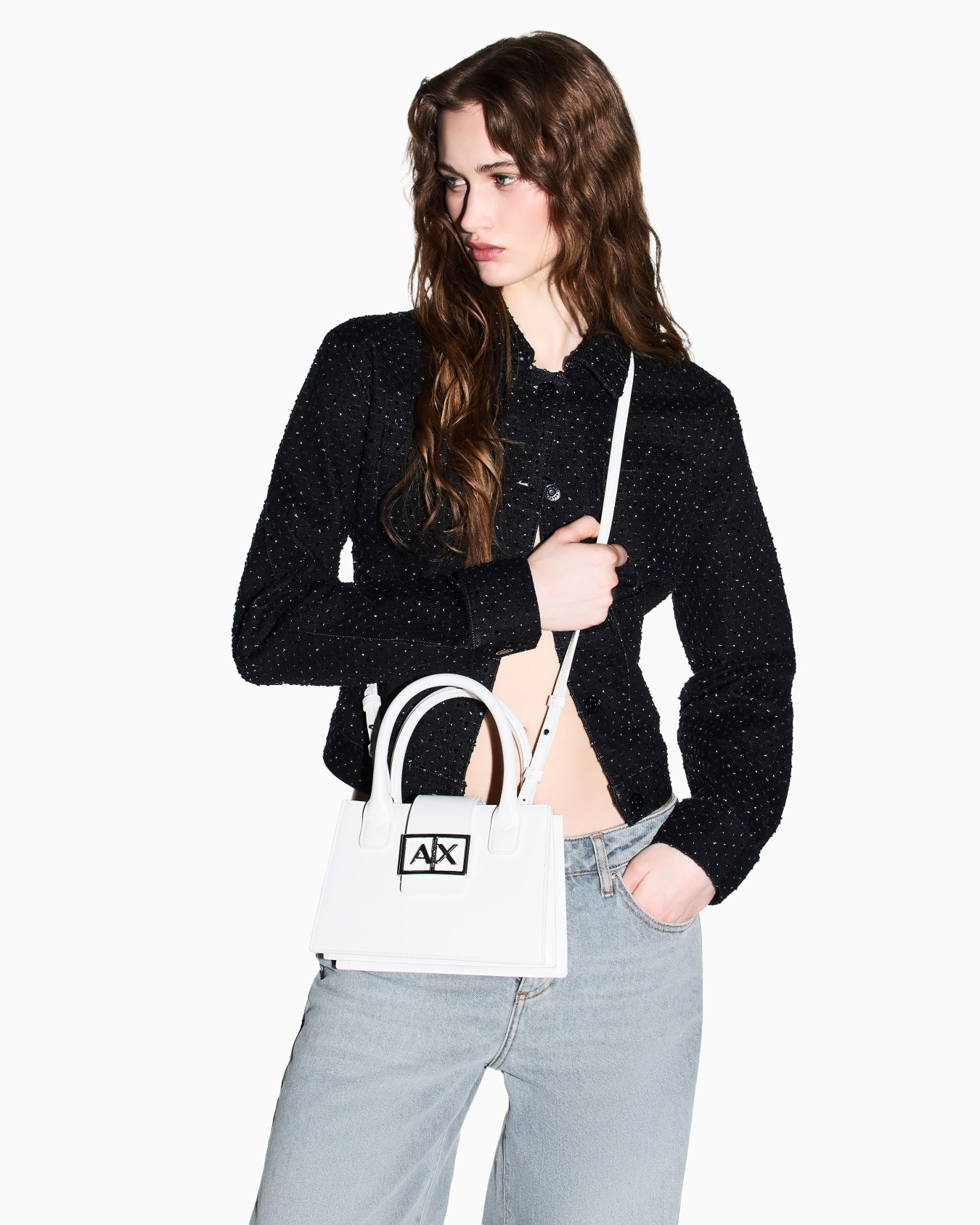 Top handles in technical fabric Slide 5