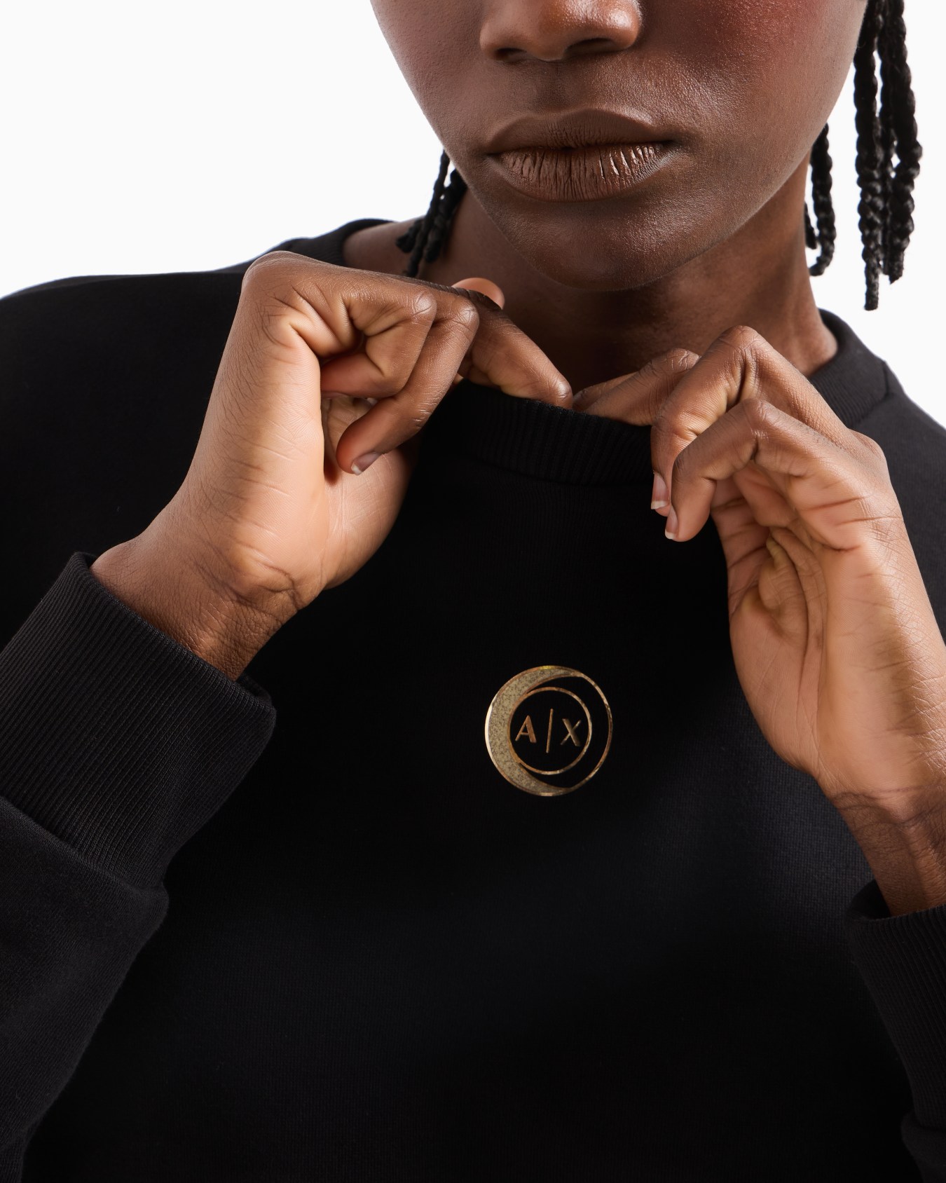 Sudadera de algodón con logo metálico. Diapositiva 4