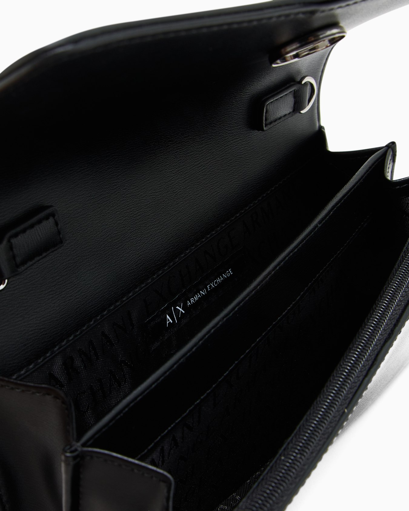 Portefeuille sur chaîne avec logo ASV Diapositive 2