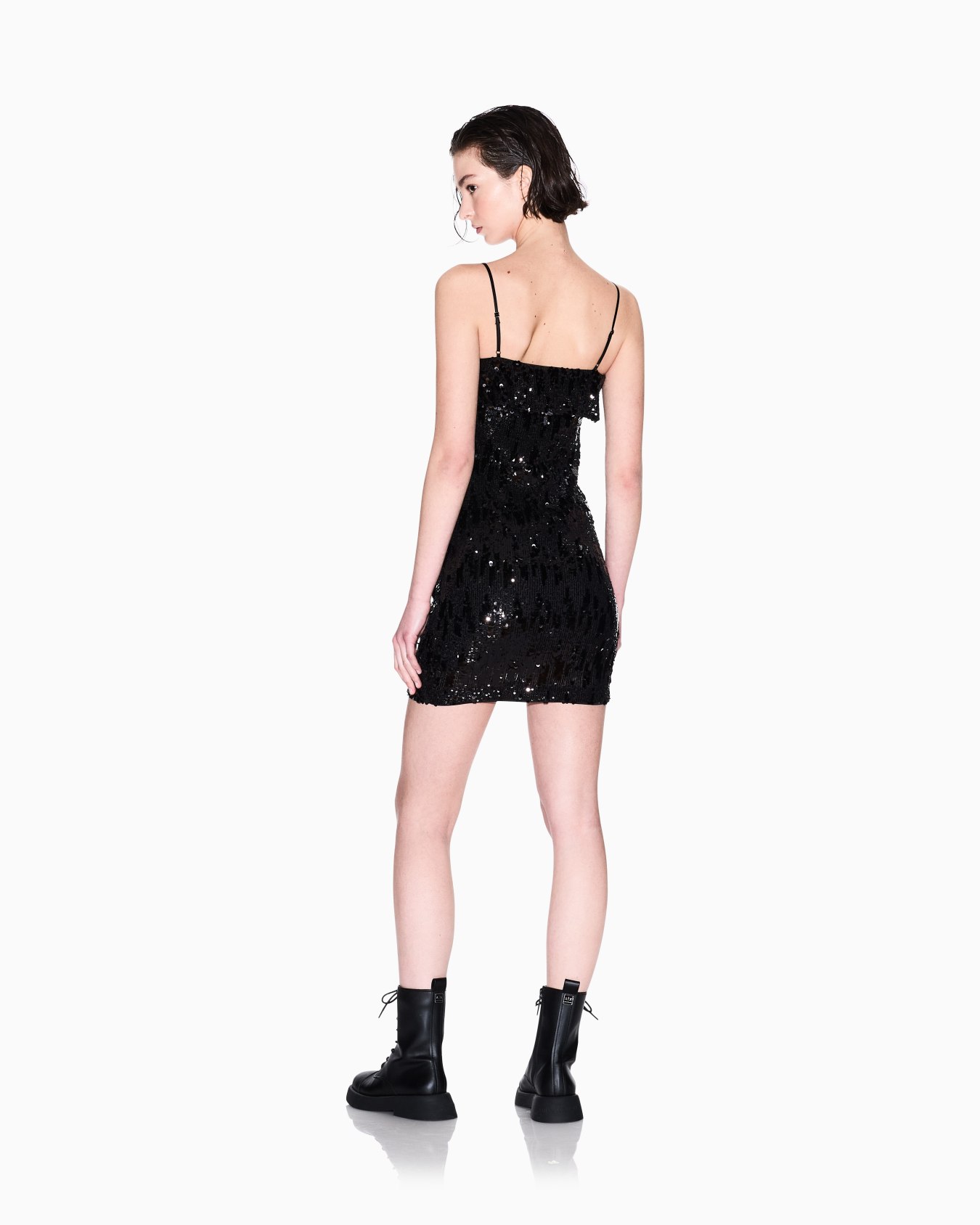 Short sequin dress Slide 2
