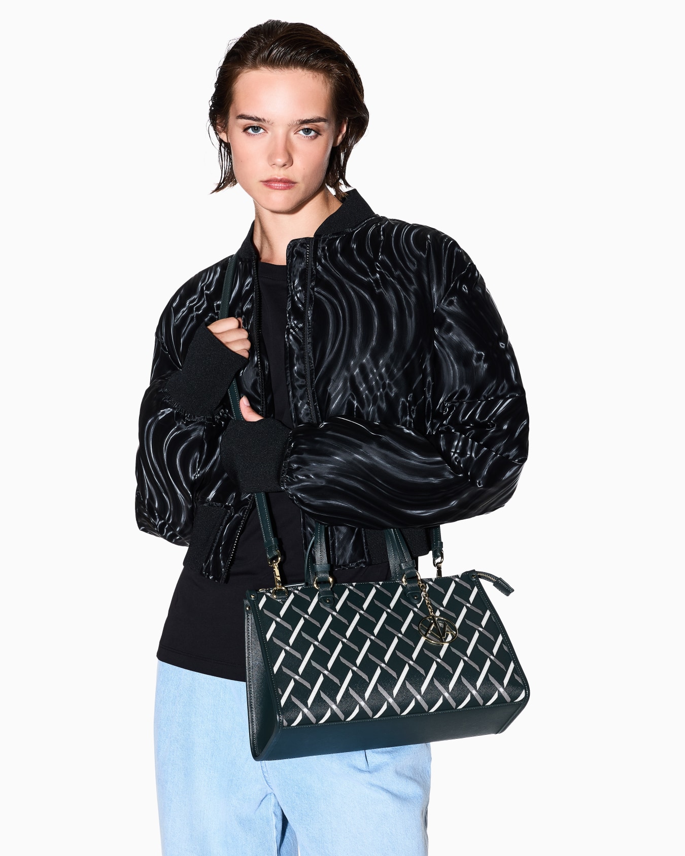 Logo Graphic Tote Bag Slide 6