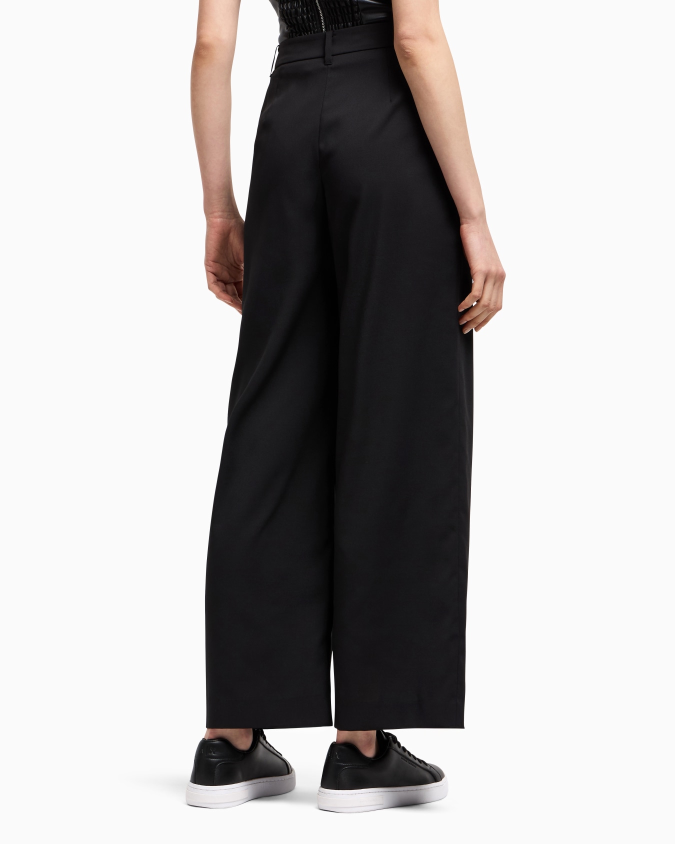 ASV Wide Leg Pants with Pleats Slide 2