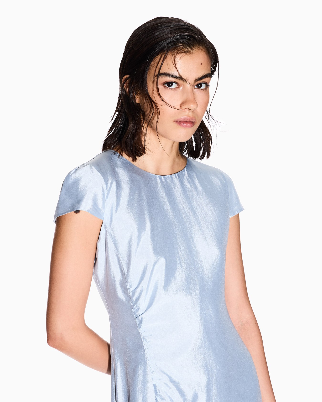 Longuette dress with slit Slide 3