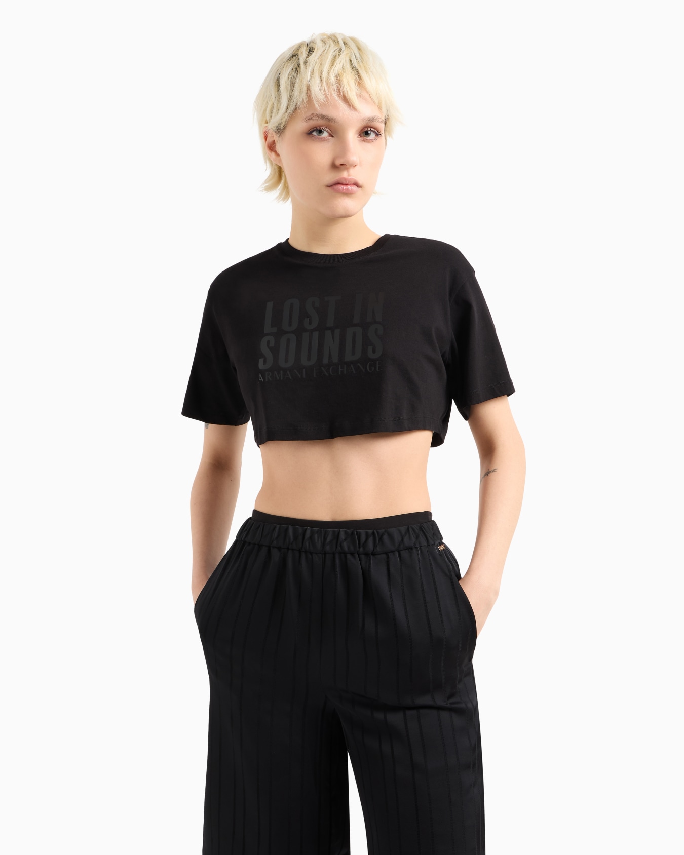 Lost in sounds cropped t-shirt Slide 3