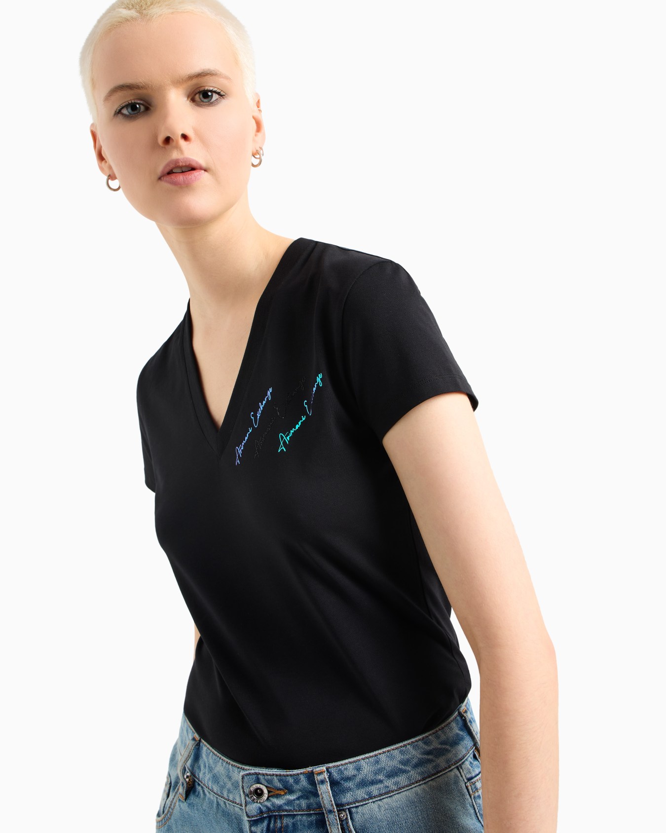 Slim fit T-shirt with signature logo Slide 4
