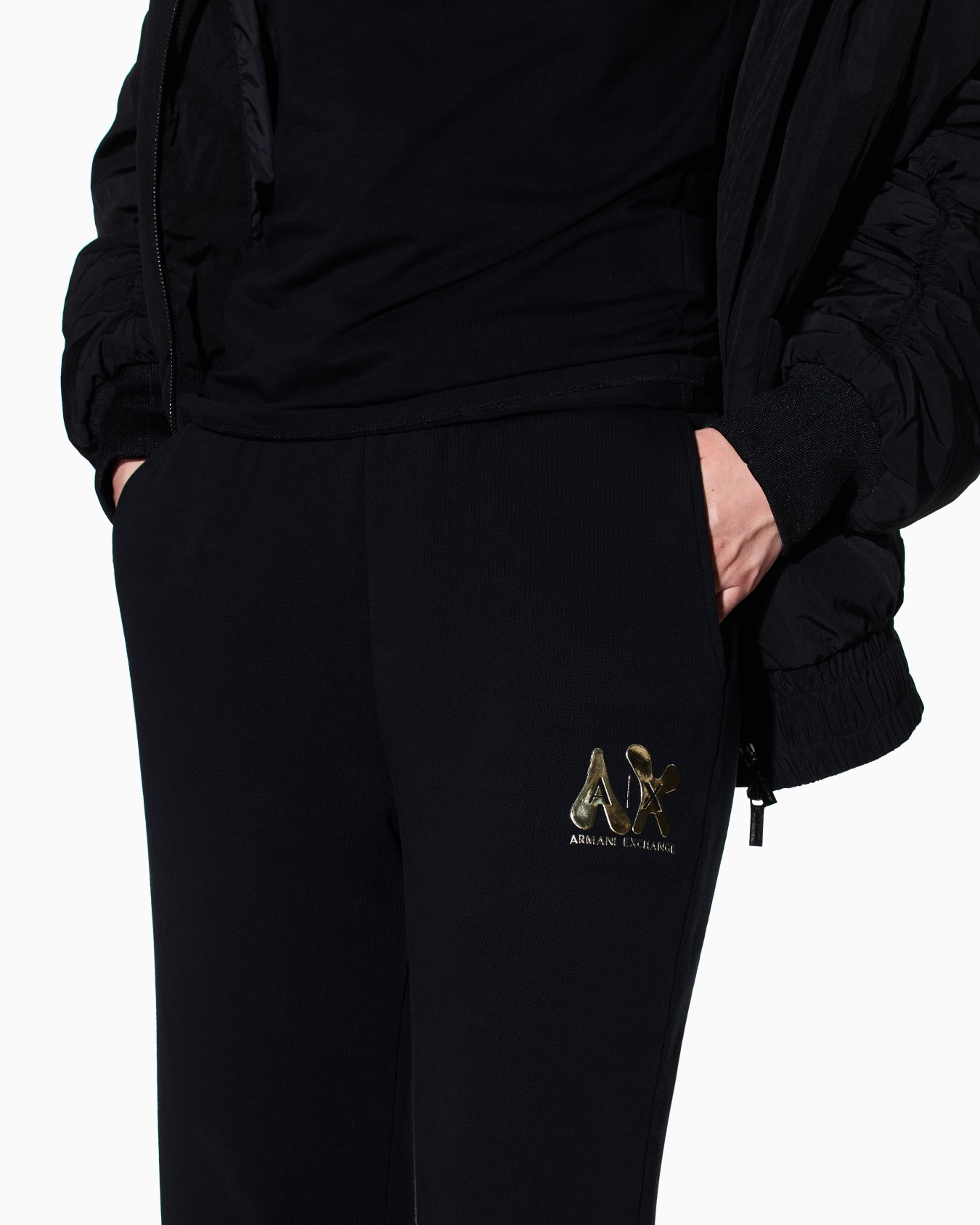  Stonewashed denim jacket Slide 4