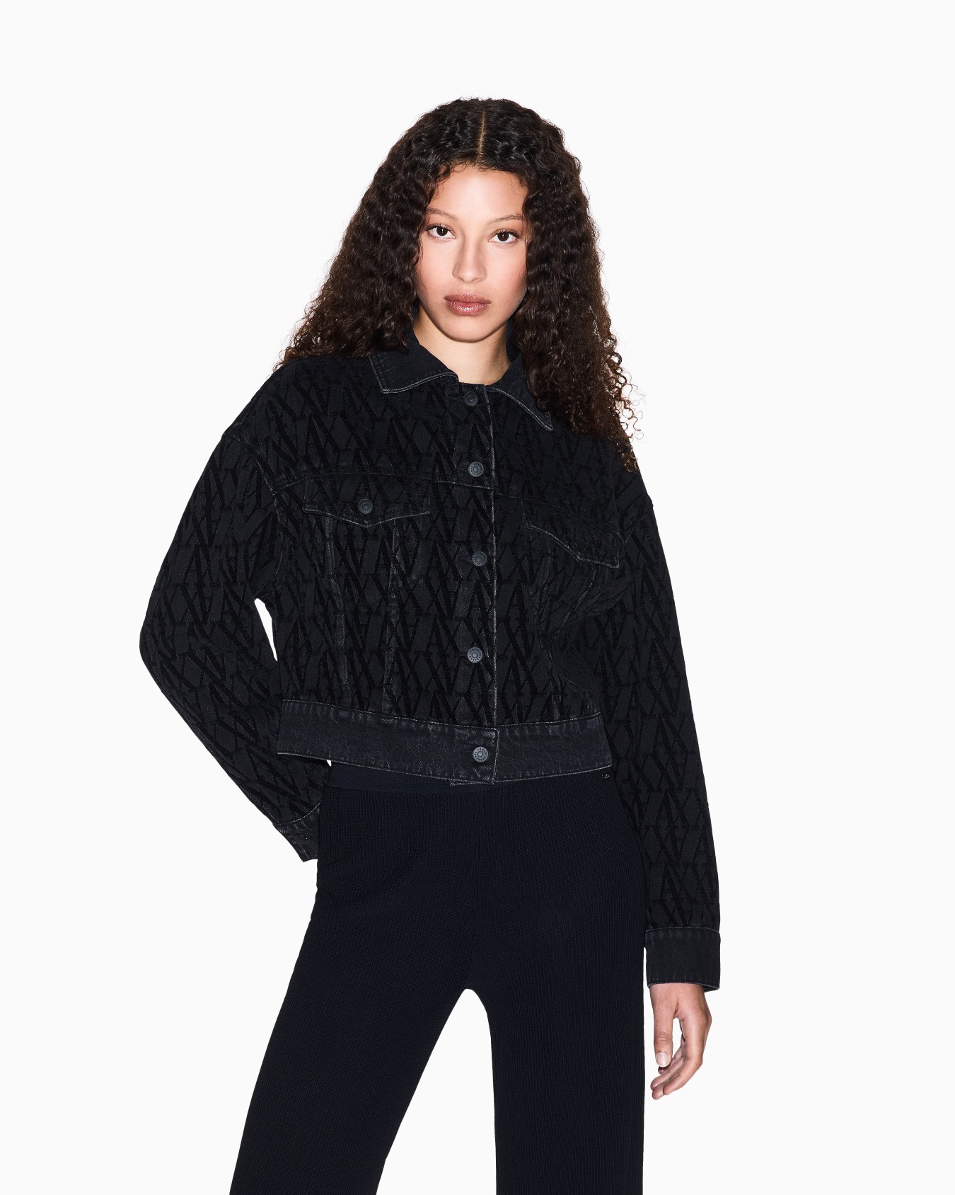 TONE ON TONE CROPPED ALL OVER LOGO DENIM JACKET Slide 3