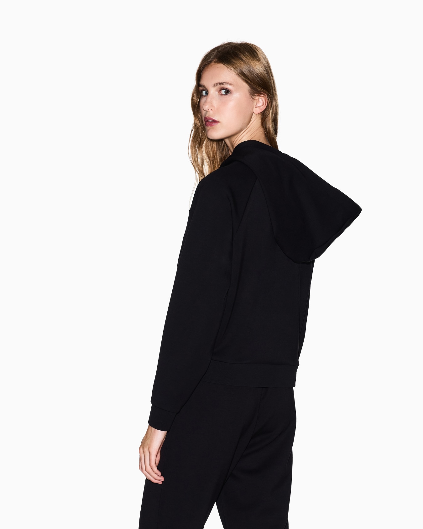 Felpa cropped con cappuccio e logo Slide 5