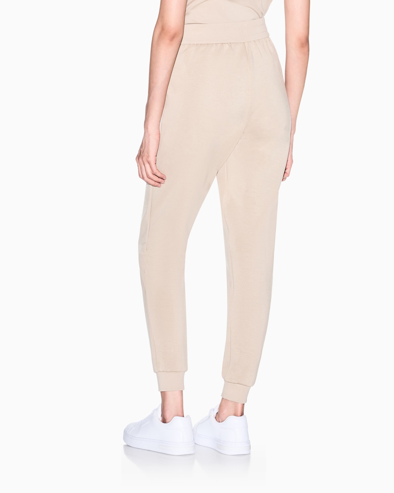 Icon Jogger Pants Slide 3