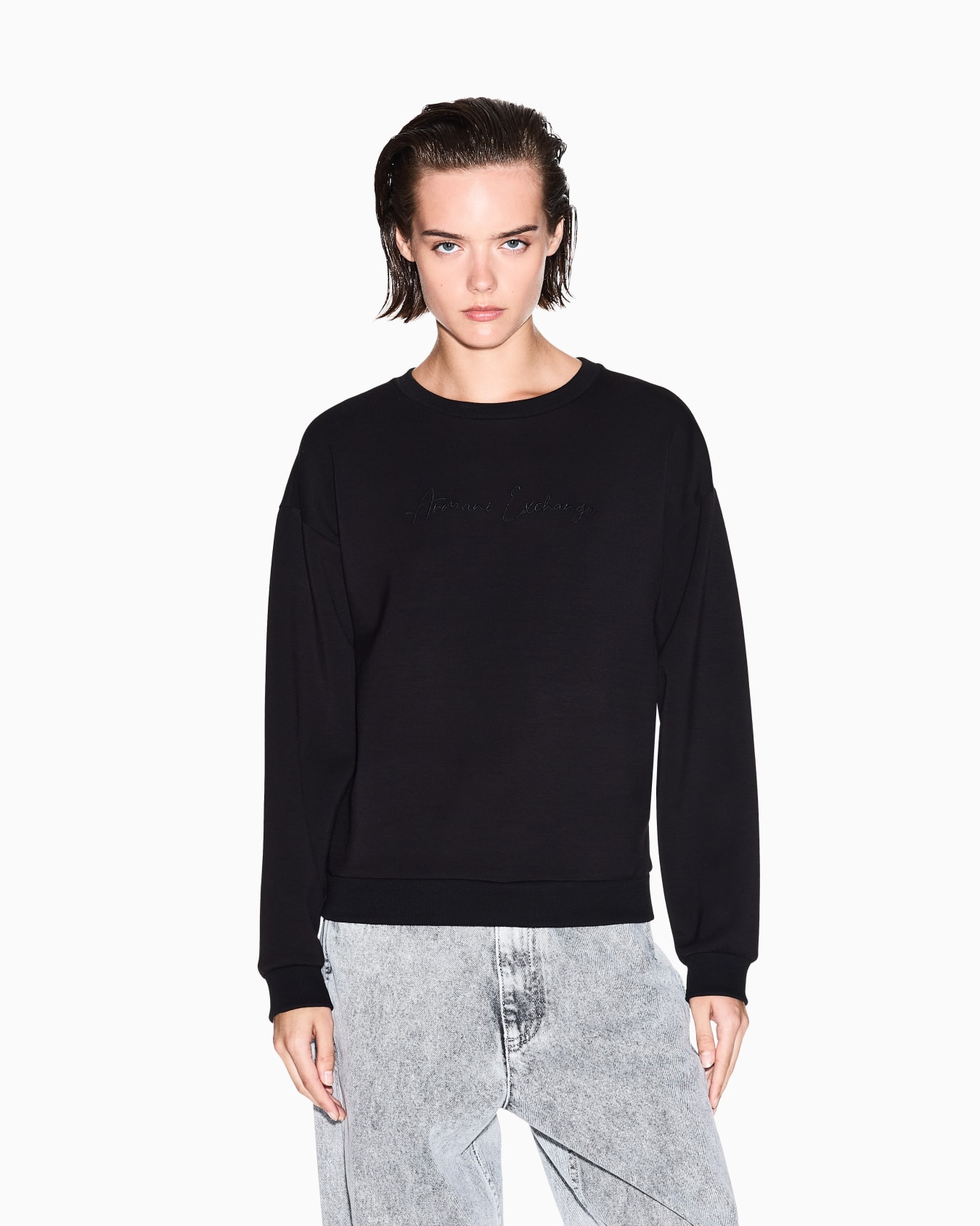 Basic crewneck sweatshirt Slide 3
