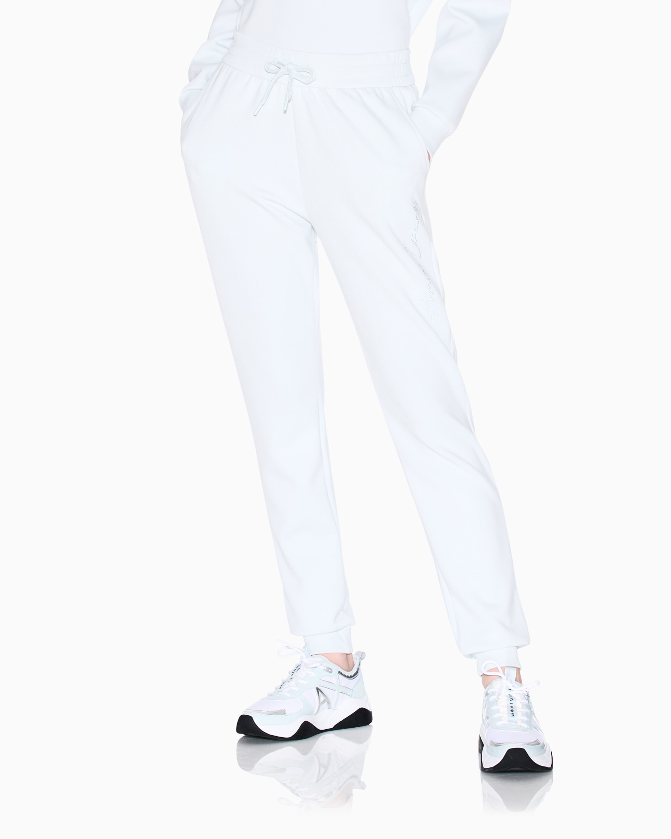 Scuba fabric jogger pants Slide 3