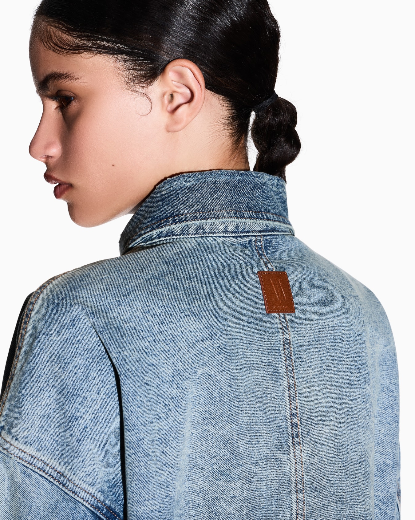 Cotton denim jacket Slide 4