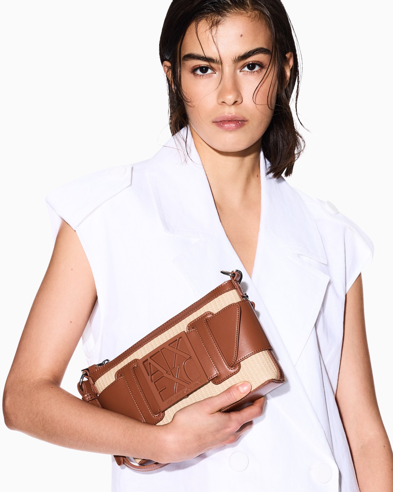 Woven fabric shoulder bag with logo Slide 6