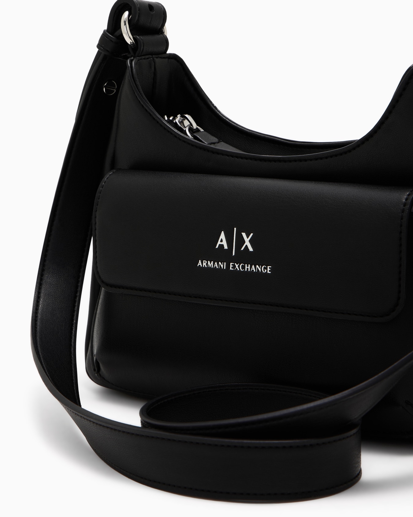 Shoulder bag with external pocket Slide 4