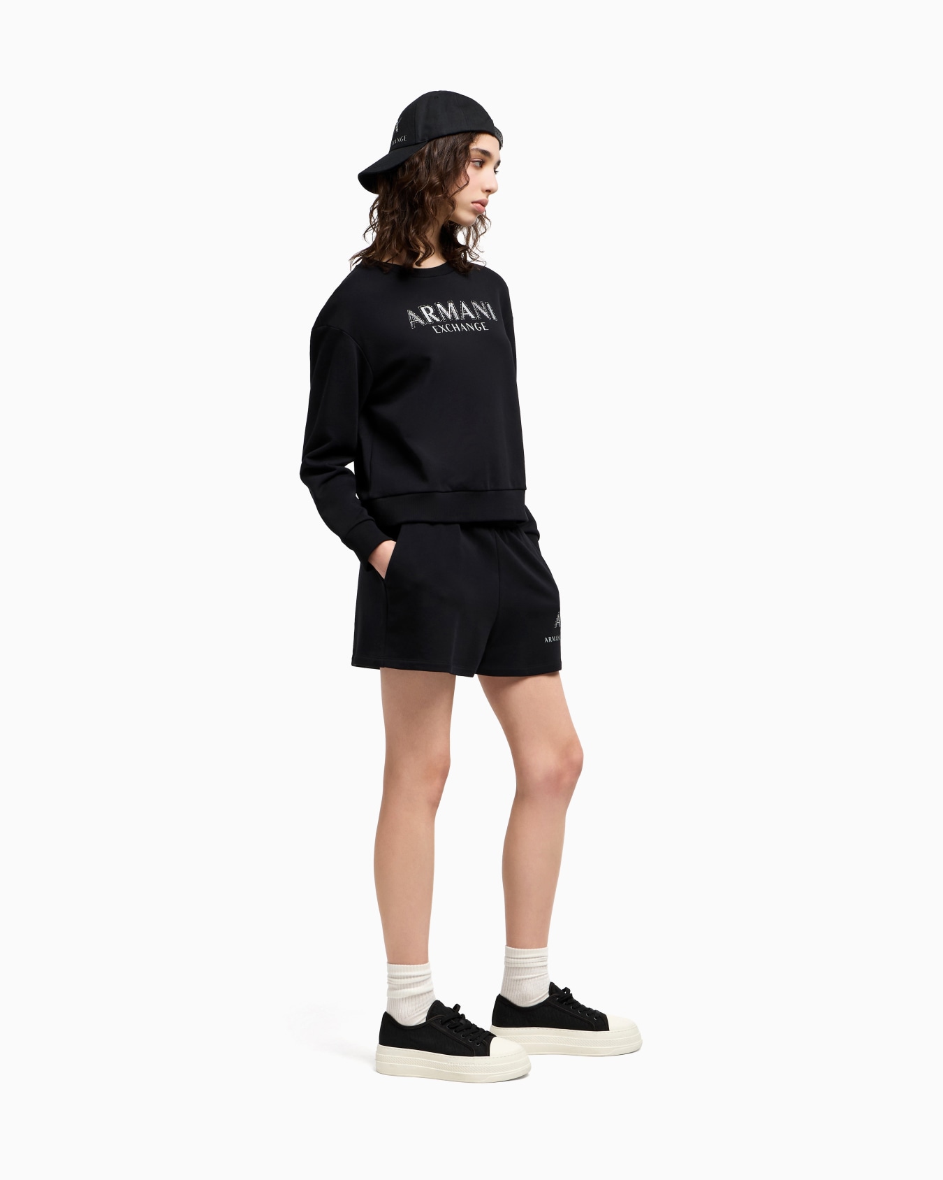 Sweatshirt shorts with logo and rhinestones Slide 1