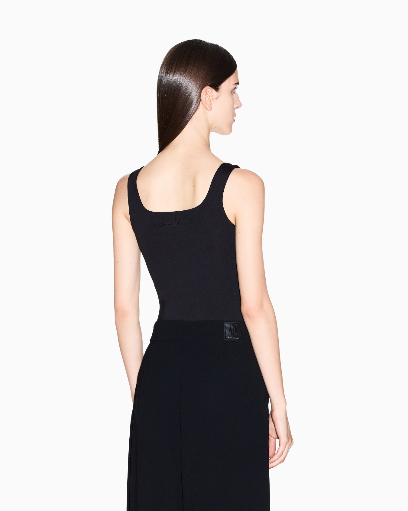 Body de tejido elástico con logo Diapositiva 5