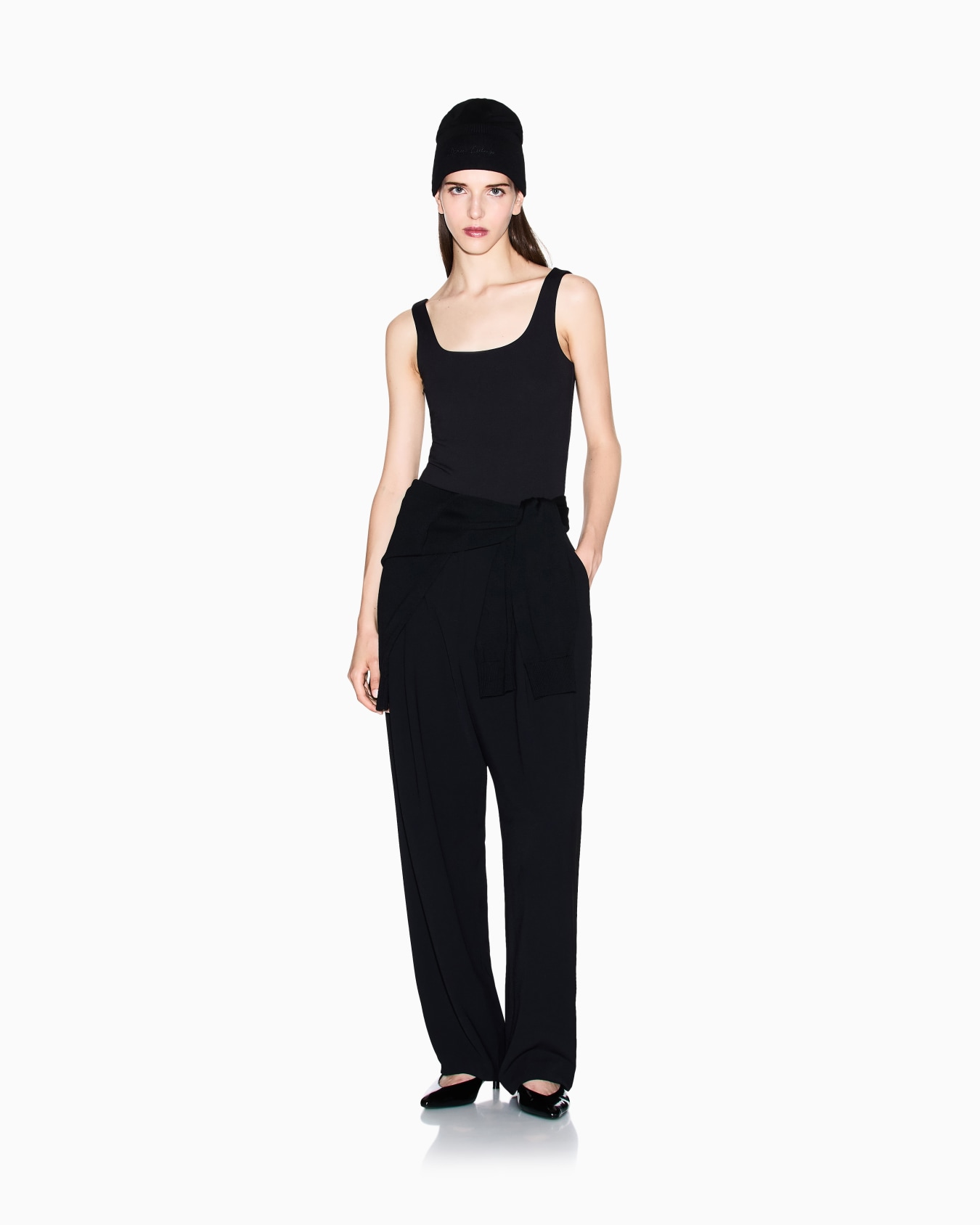BLACK BODYSUIT  Slide 1