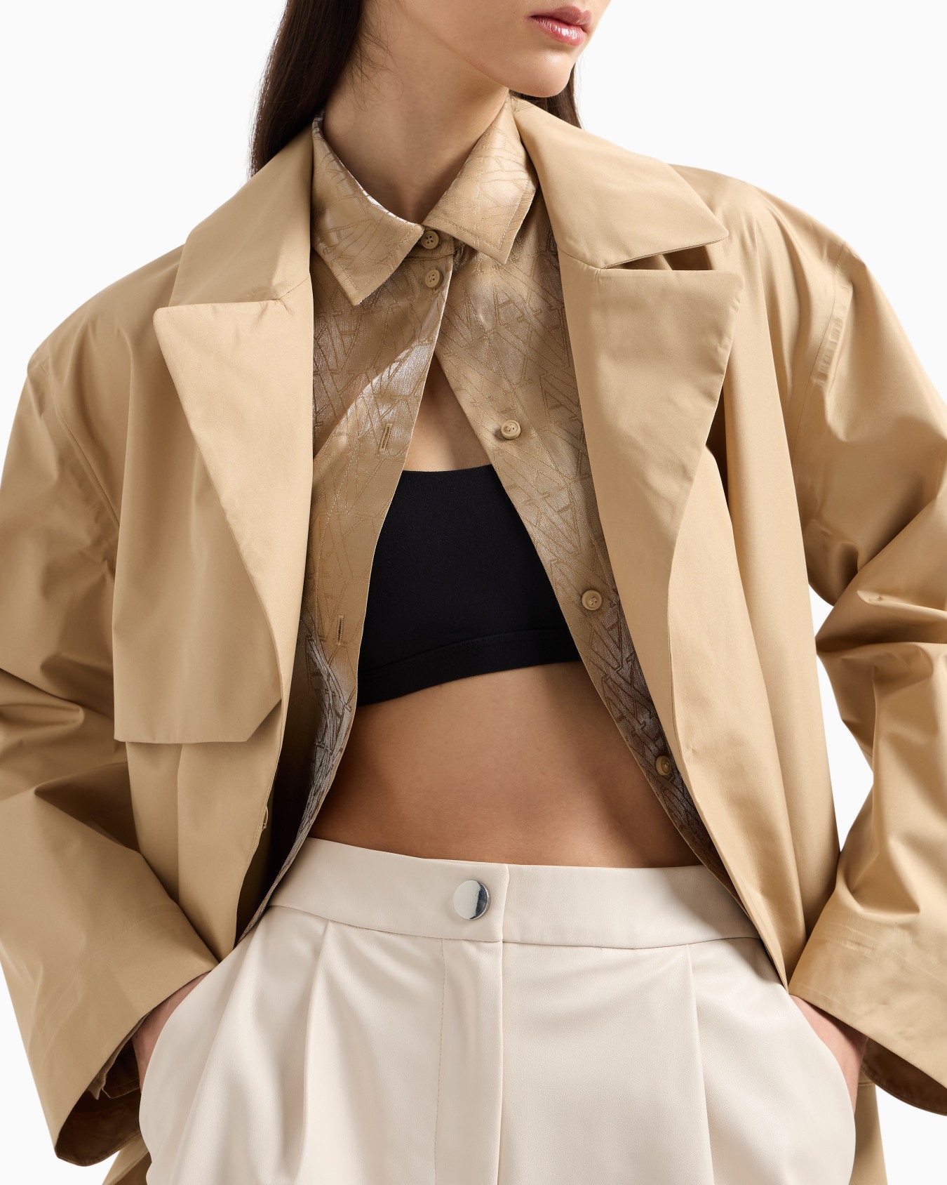 Trench coat with belt in shiny fabric Slide 4