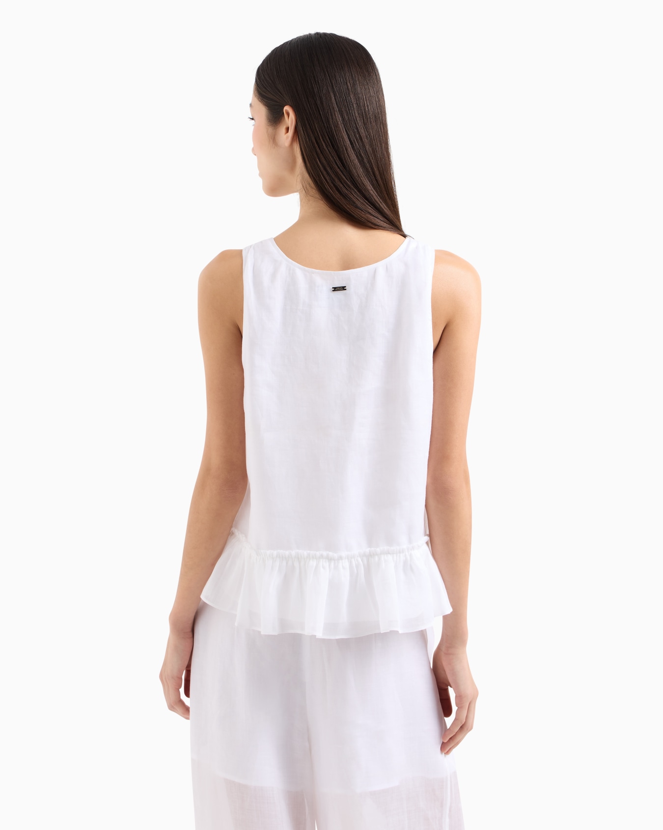 Asymmetrical ramie top with ruffle Slide 2