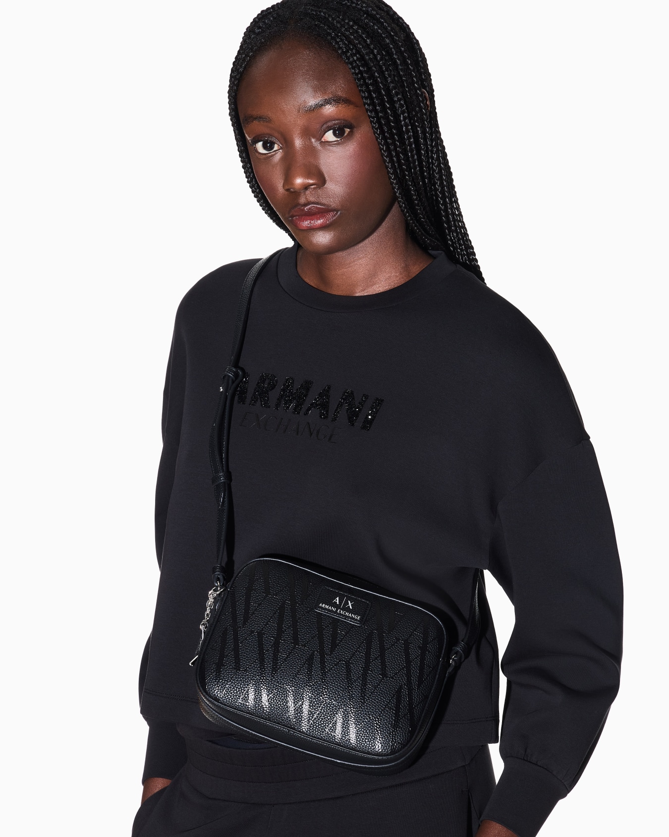 Crossbody bag in technical fabric Diapositiva 5