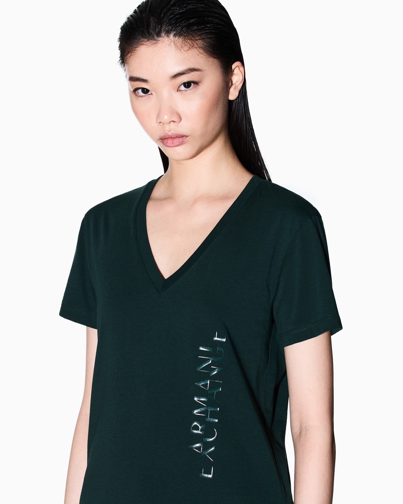 V Neck T-Shirt Slide 4