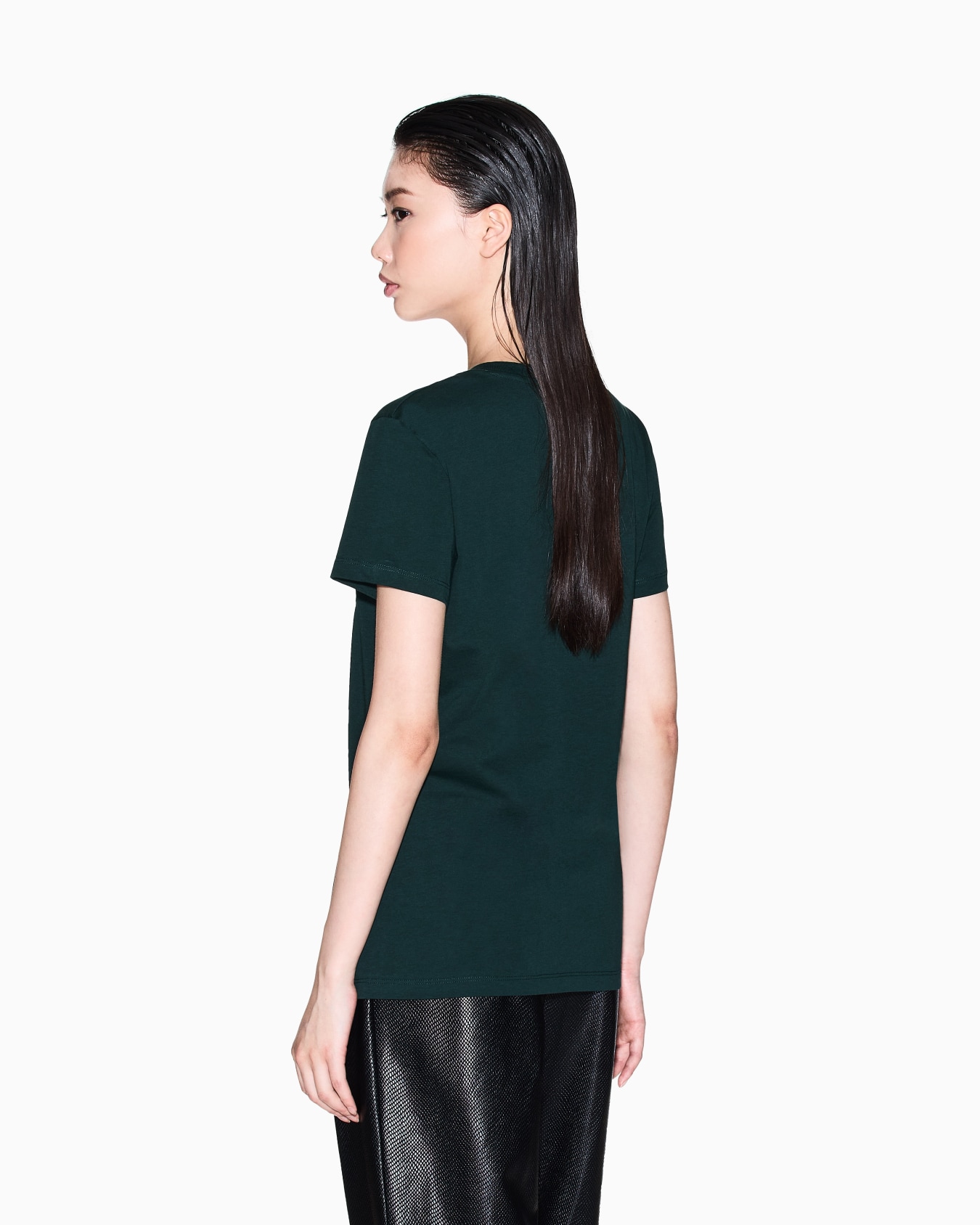 V Neck T-Shirt Slide 2