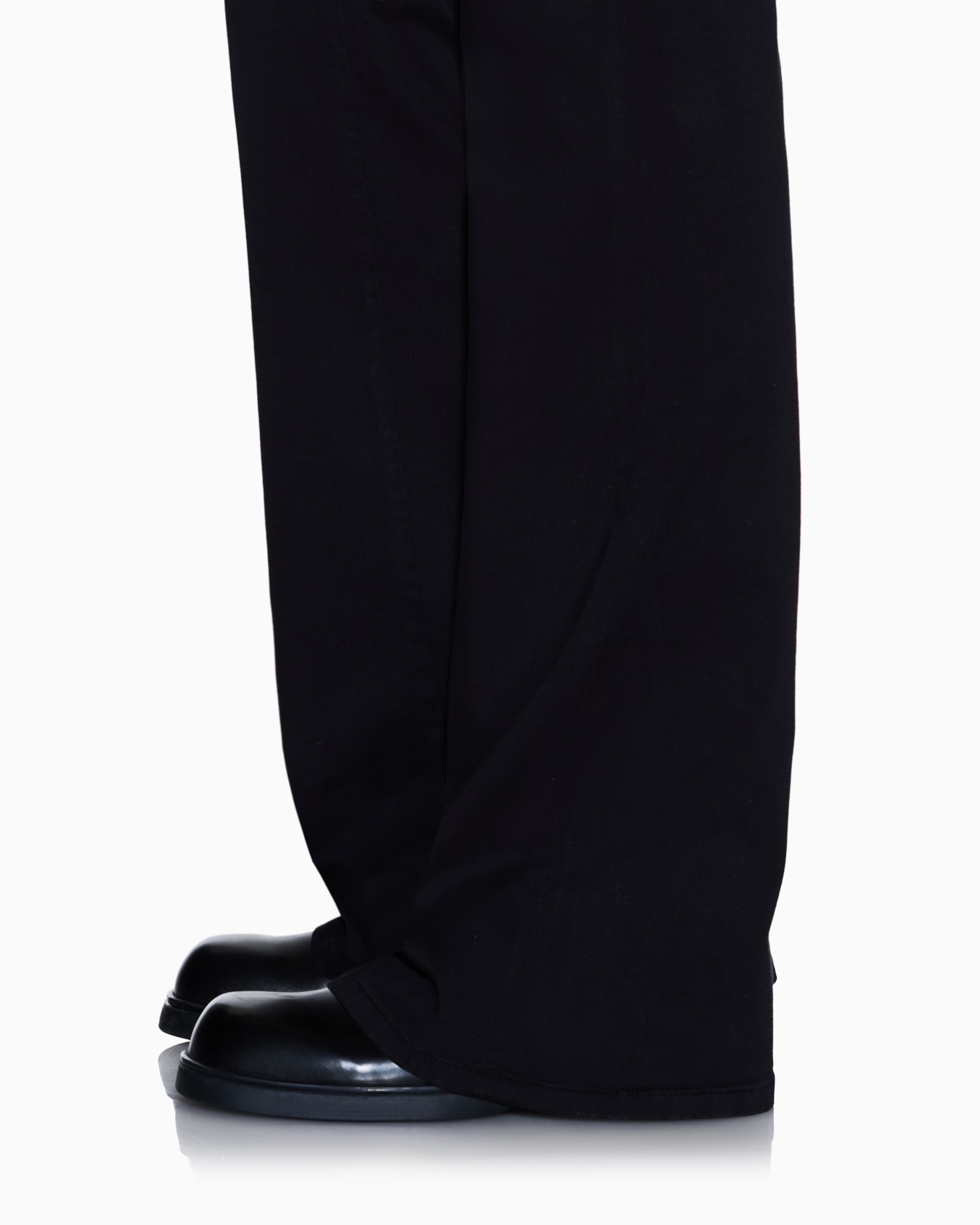 Flared jeans in cotone Slide 4