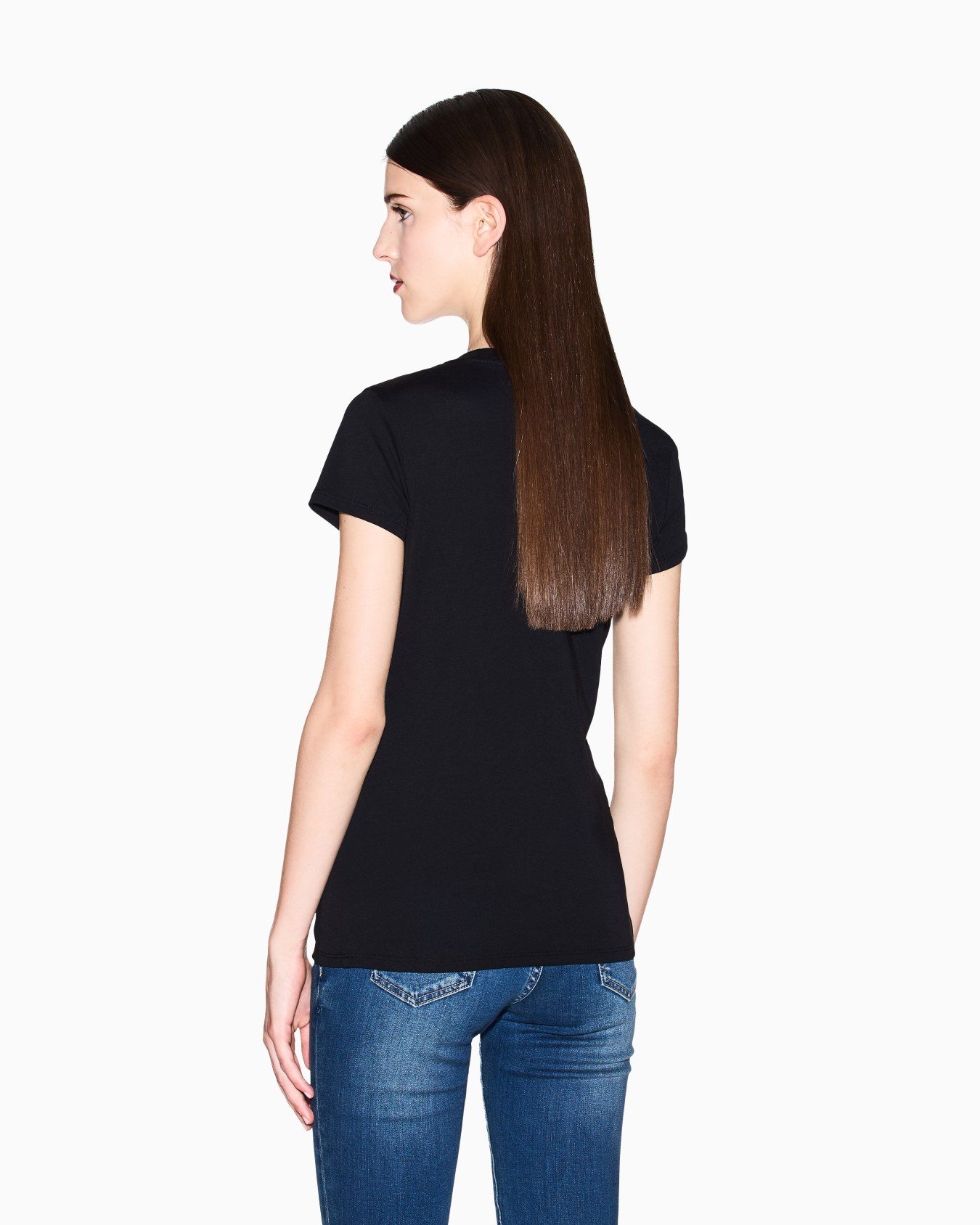 Camiseta de corte entallado con logo brillante Diapositiva 2