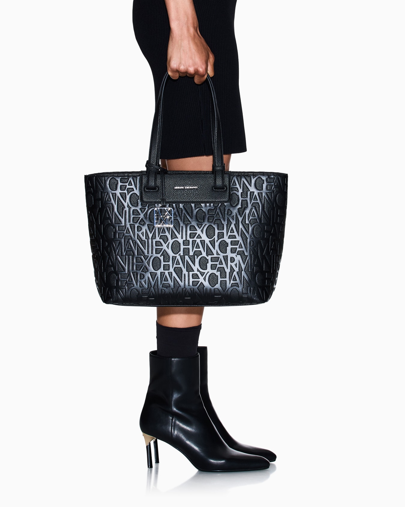 Shopper bag with allover logo Slide 5