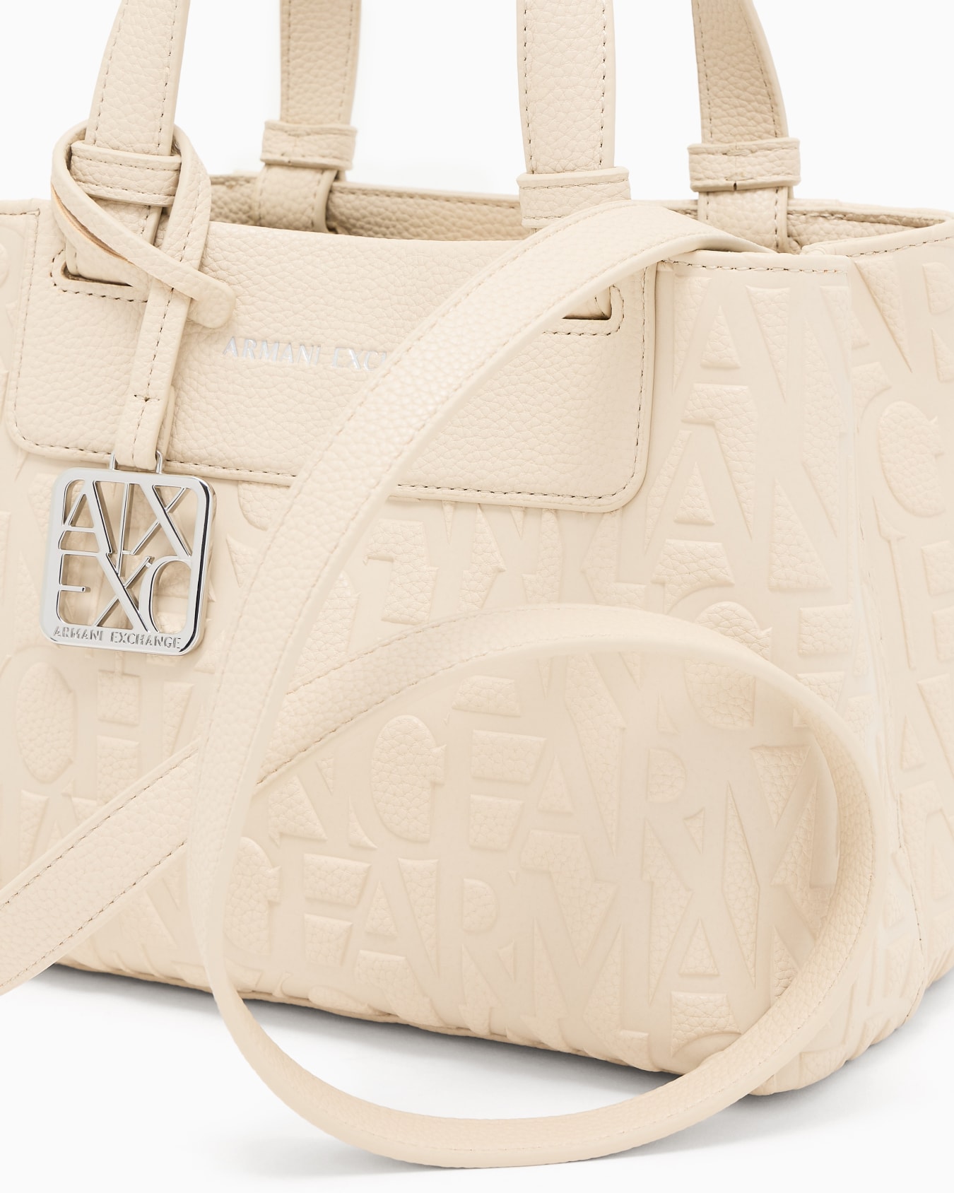 Shopper in tone-on-tone technical fabric Slide 4