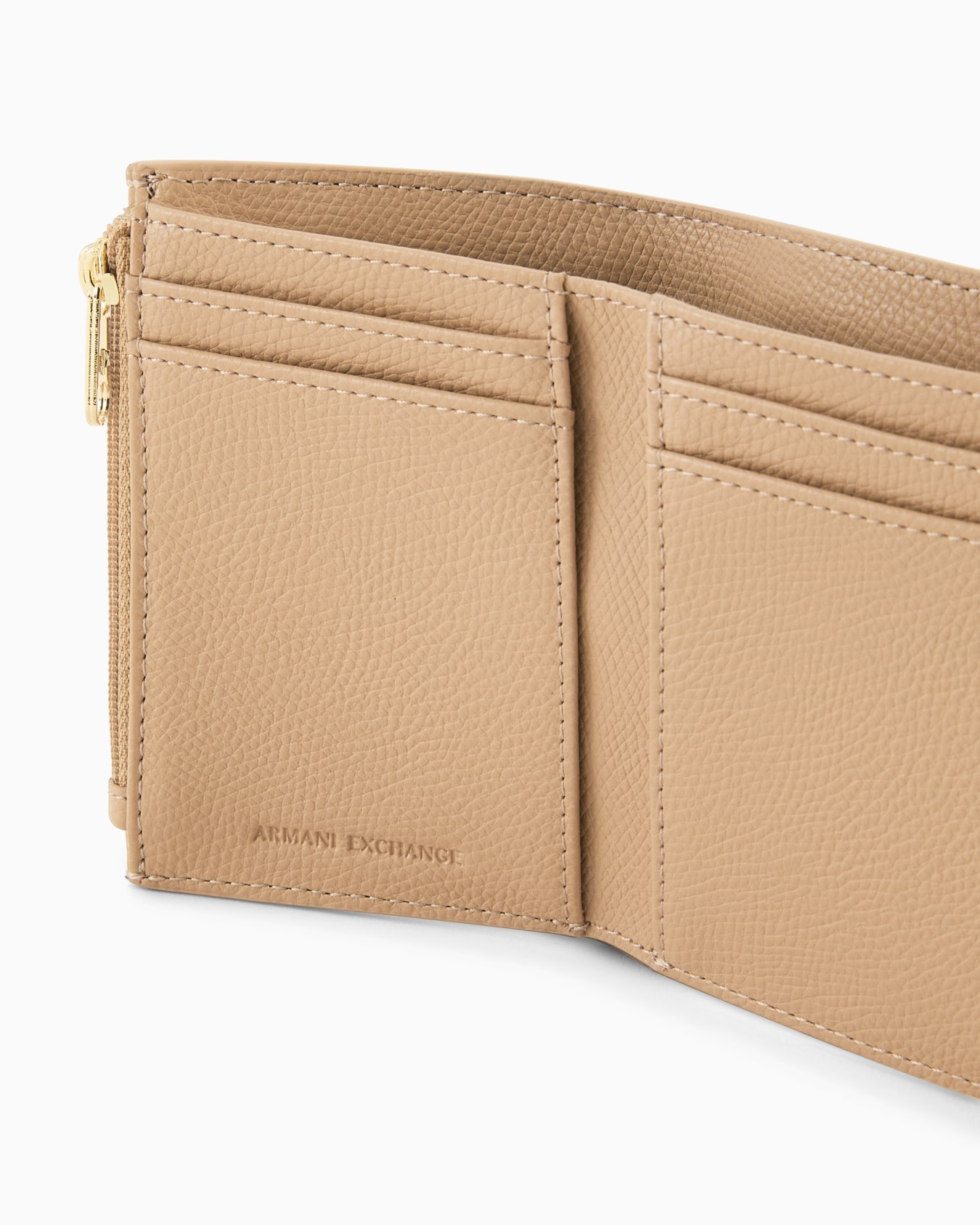 BOXロゴバックル 三つ折りミニウォレット スライドする 3